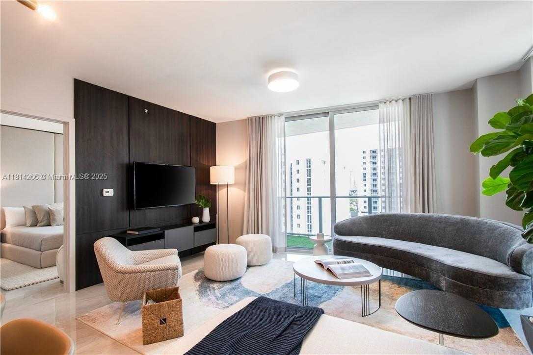 Small Image of 1010 SOUTH WEST 2ND AVE #804, Miami Number 2