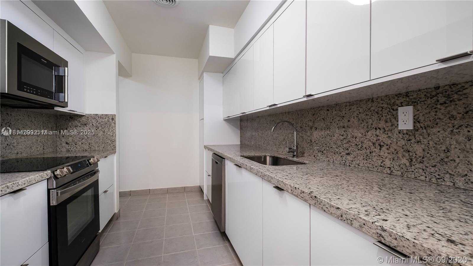 Small Image of 3941 SEGOVIA ST, Coral Gables Number 6