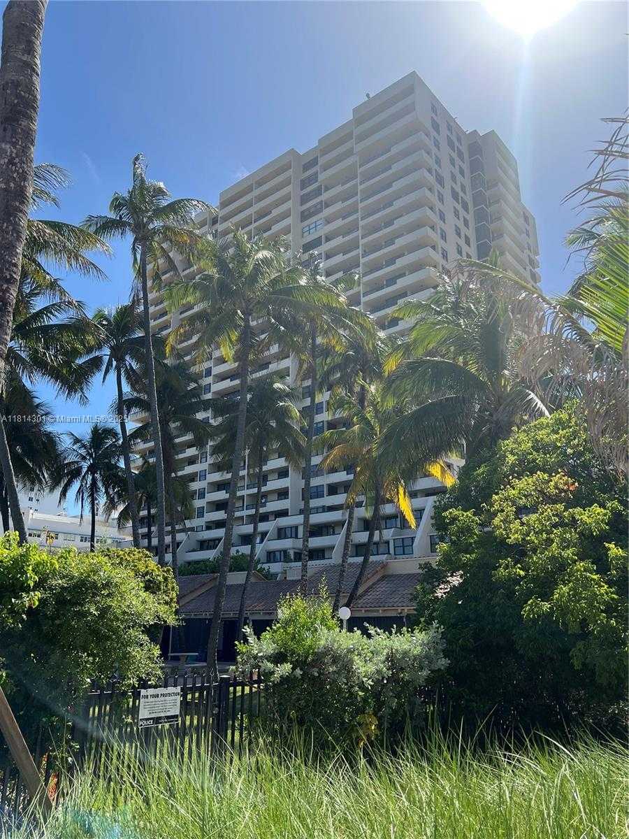 Small Image of 2555 COLLINS AVE #2207, Miami Beach Number 32