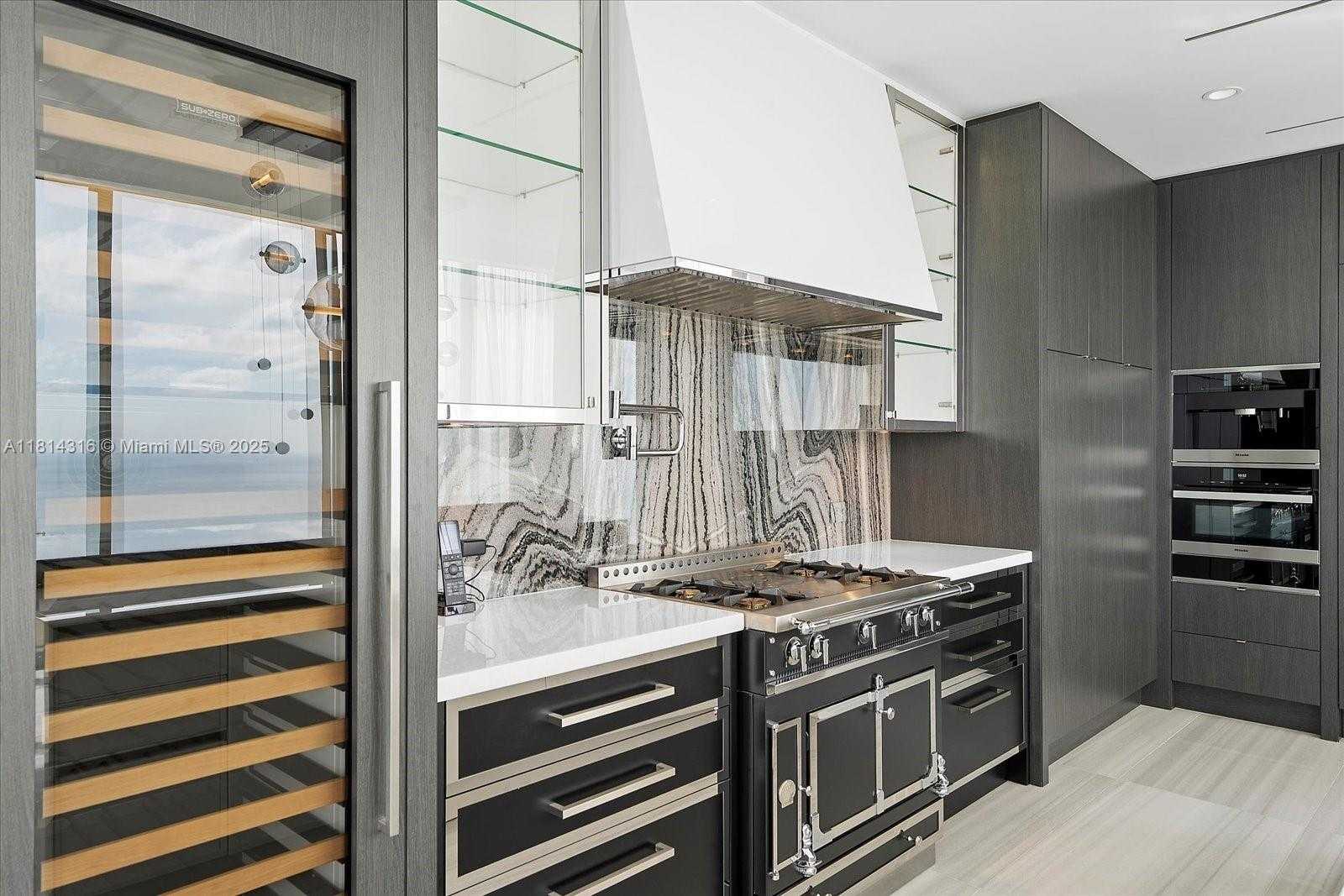 Small Image of 17901 COLLINS AVE #3004, Sunny Isles Beach Number 11