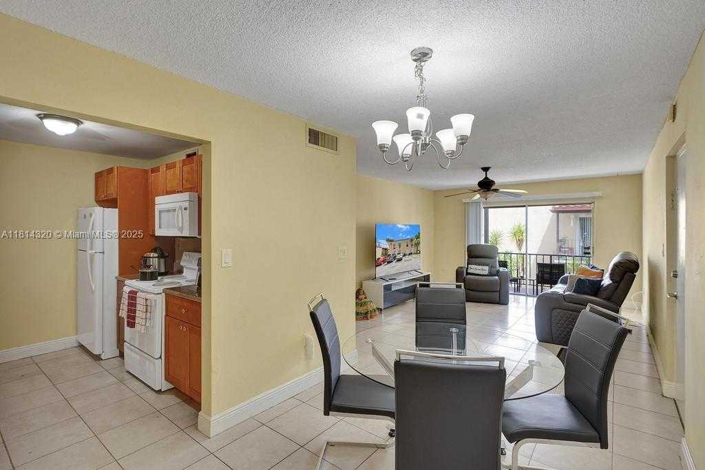 Small Image of 10804 NORTH KENDALL DR #P14, Miami Number 14