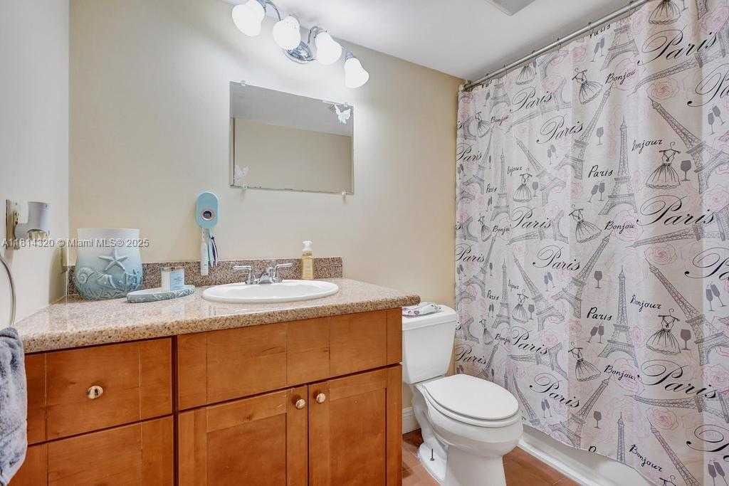 Small Image of 10804 NORTH KENDALL DR #P14, Miami Number 20
