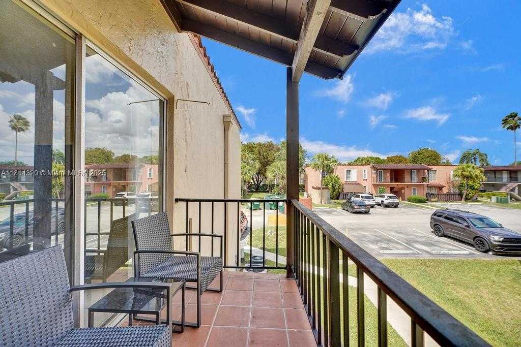 Small Image of 10804 NORTH KENDALL DR #P14, Miami Number 26