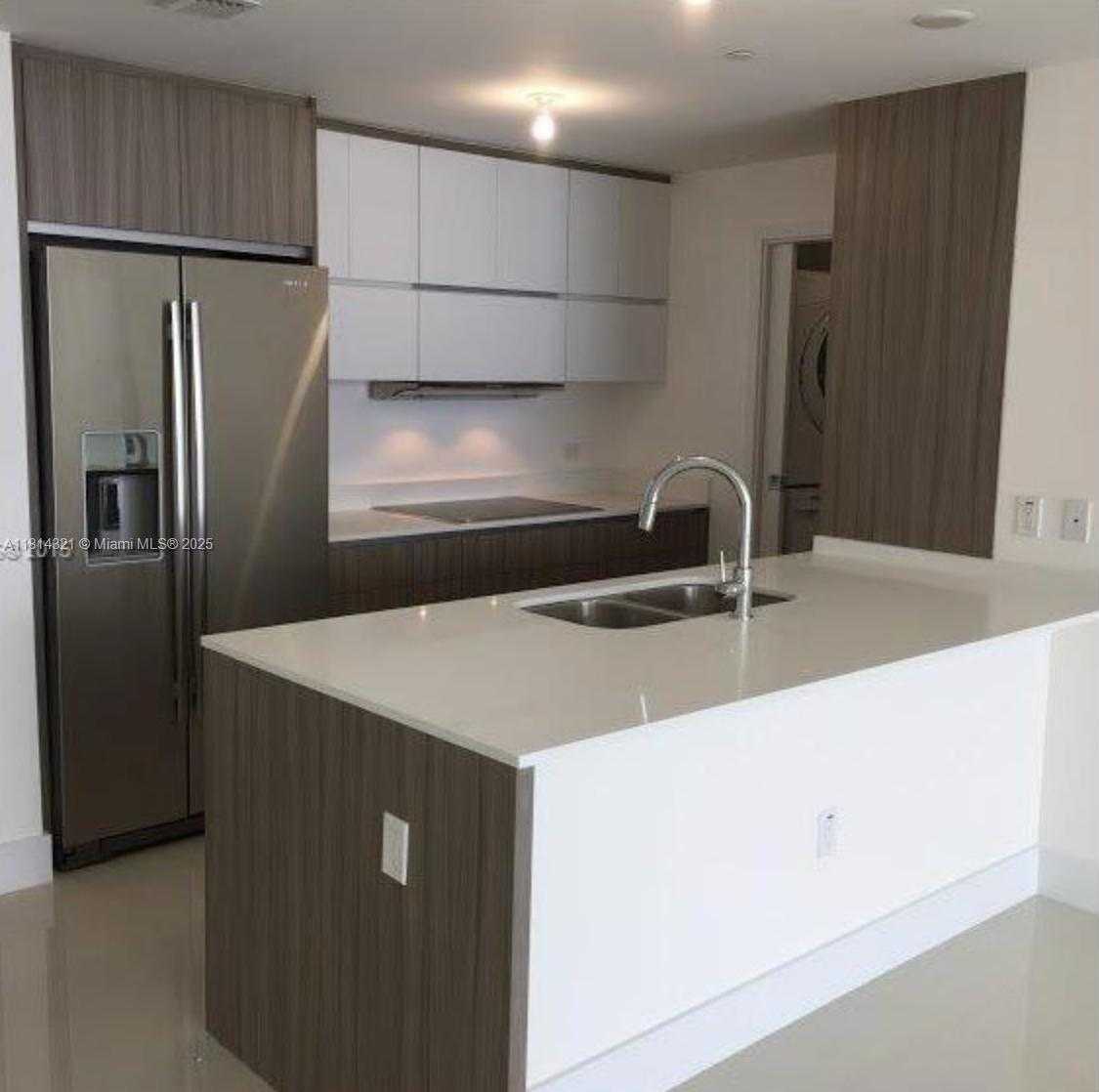 Small Image of 600 NORTH EAST 27TH ST #2704, Miami Number 4