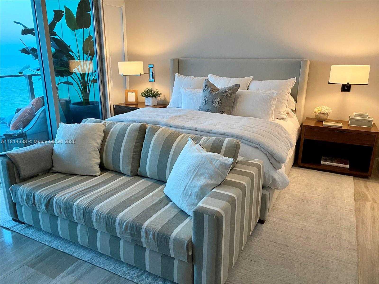 Small Image of 350 OCEAN DR #1204N, Key Biscayne Number 16