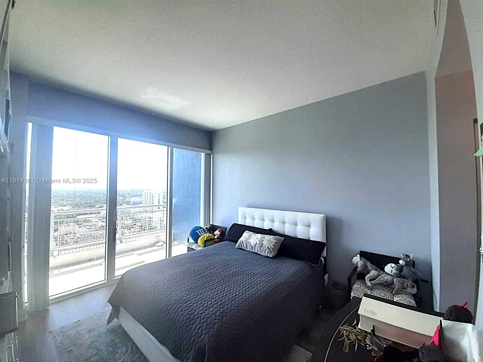 Small Image of 60 SOUTH WEST 13TH ST #1601, Miami Number 12