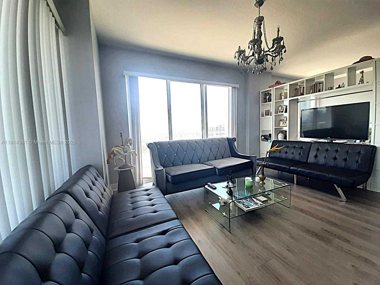 Small Image of 60 SOUTH WEST 13TH ST #1601, Miami Number 3