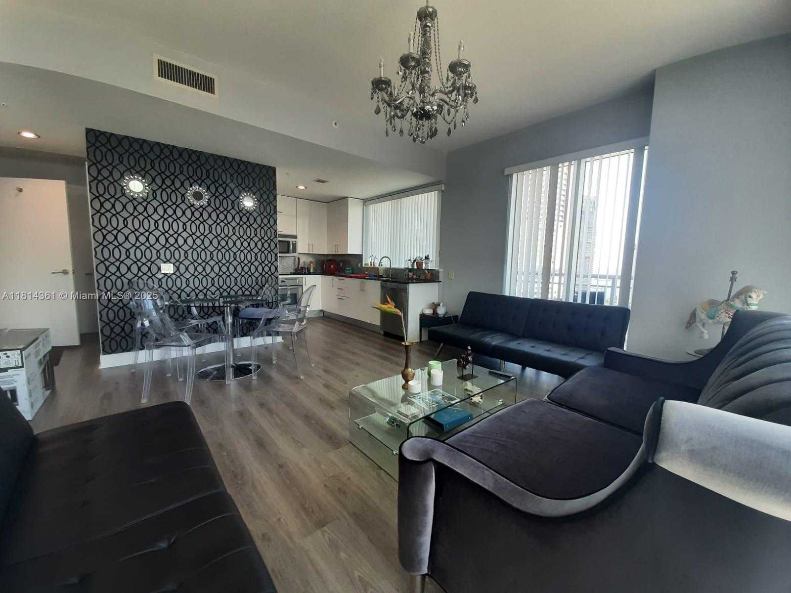 Small Image of 60 SOUTH WEST 13TH ST #1601, Miami Number 4