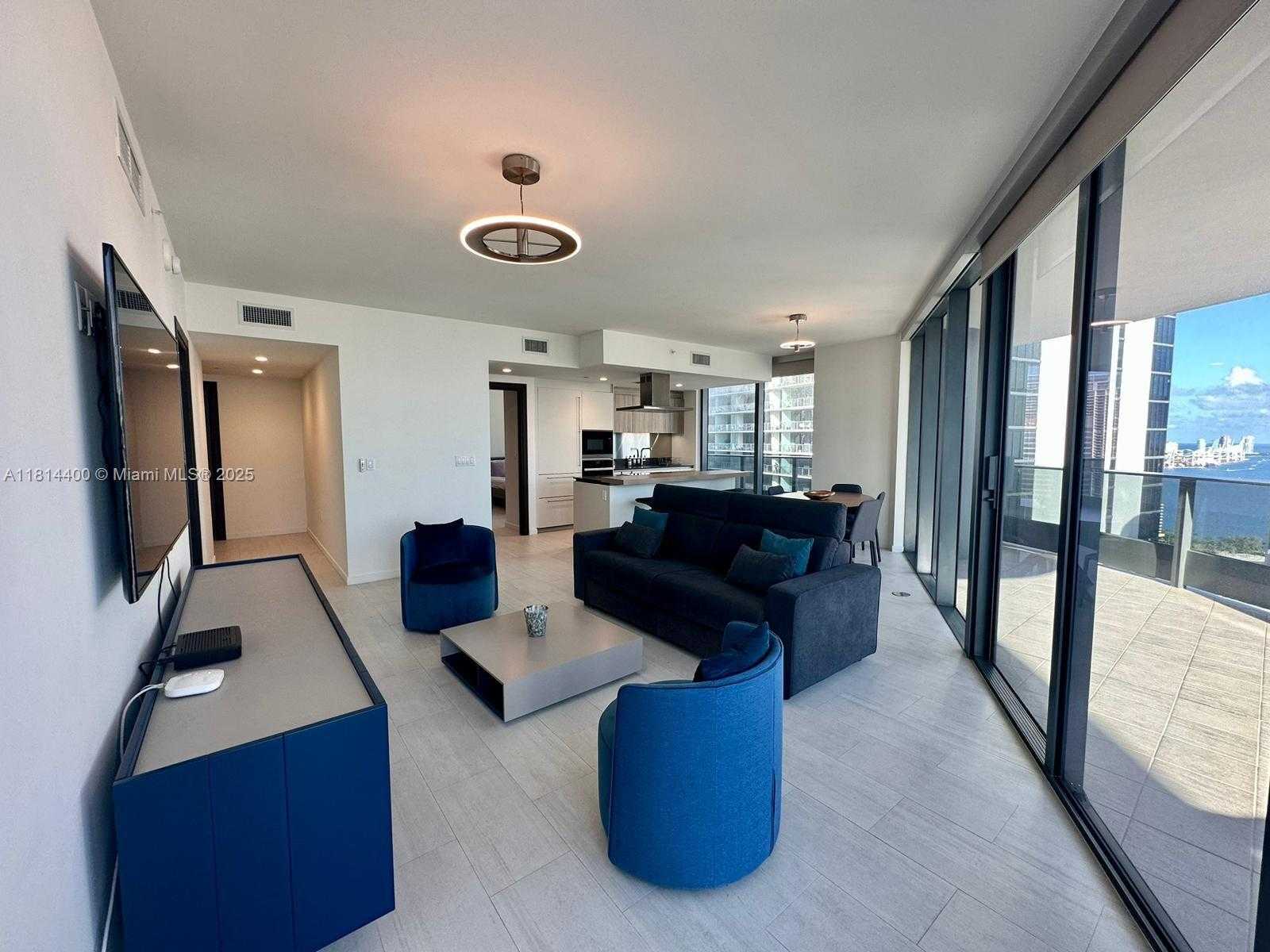 Small Image of 1000 BRICKELL PLZ #4001, Miami Number 10