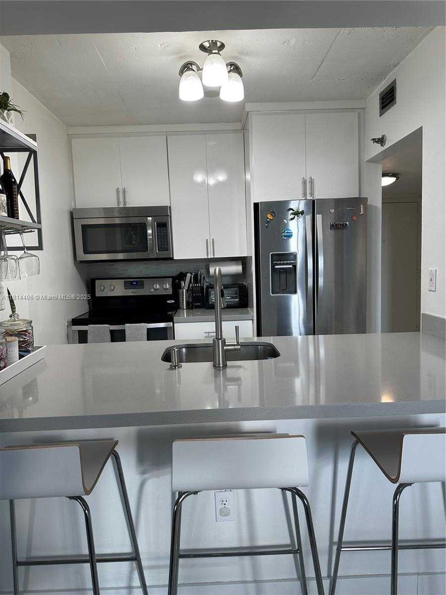 Small Image of 850 NORTH MIAMI AVE #W-908, Miami Number 14