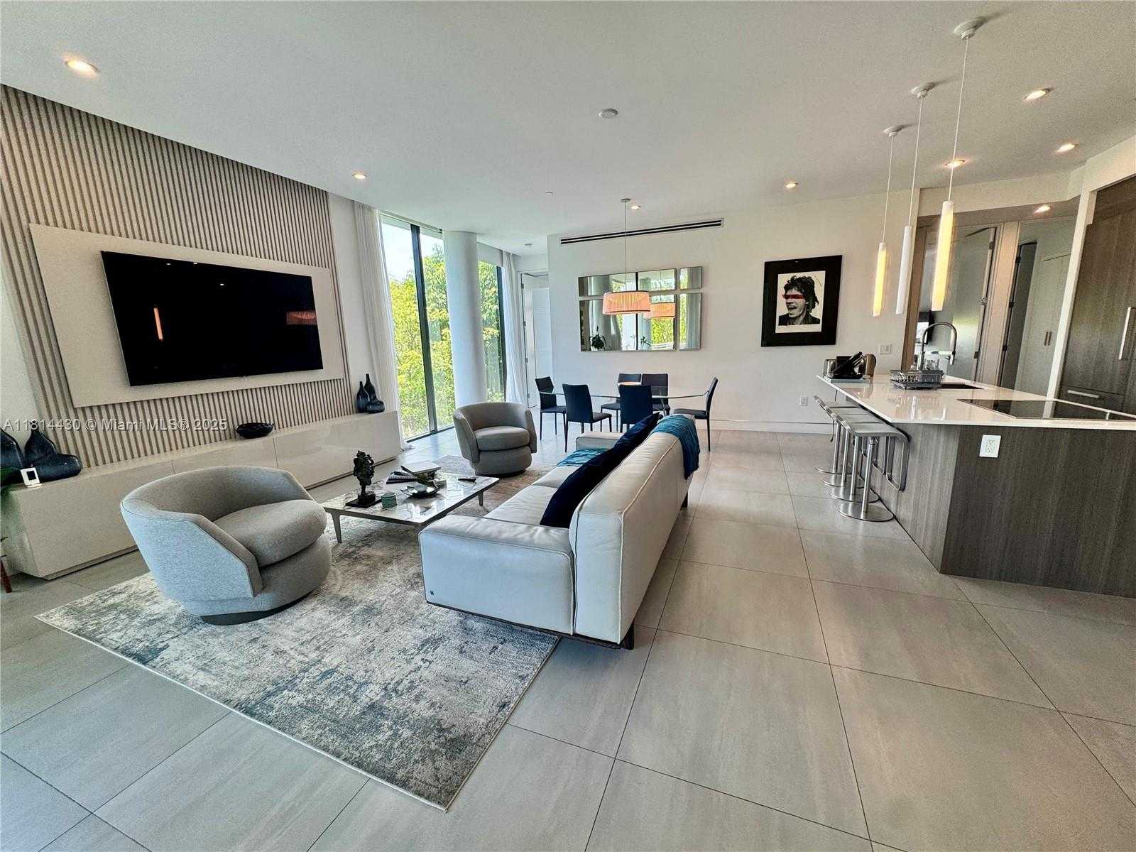 Small Image of 101 SUNRISE DR #A-201, Key Biscayne Number 30
