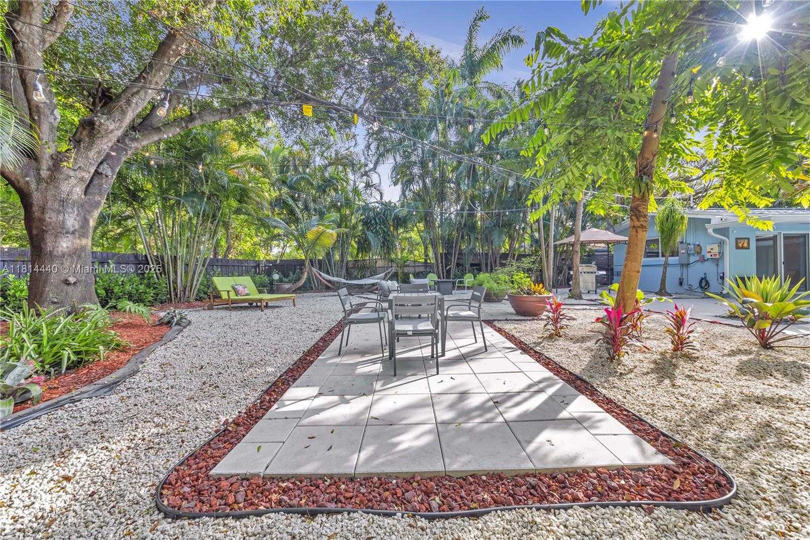 Small Image of 204 SOUTH WEST 19TH AVE, Fort Lauderdale Number 36