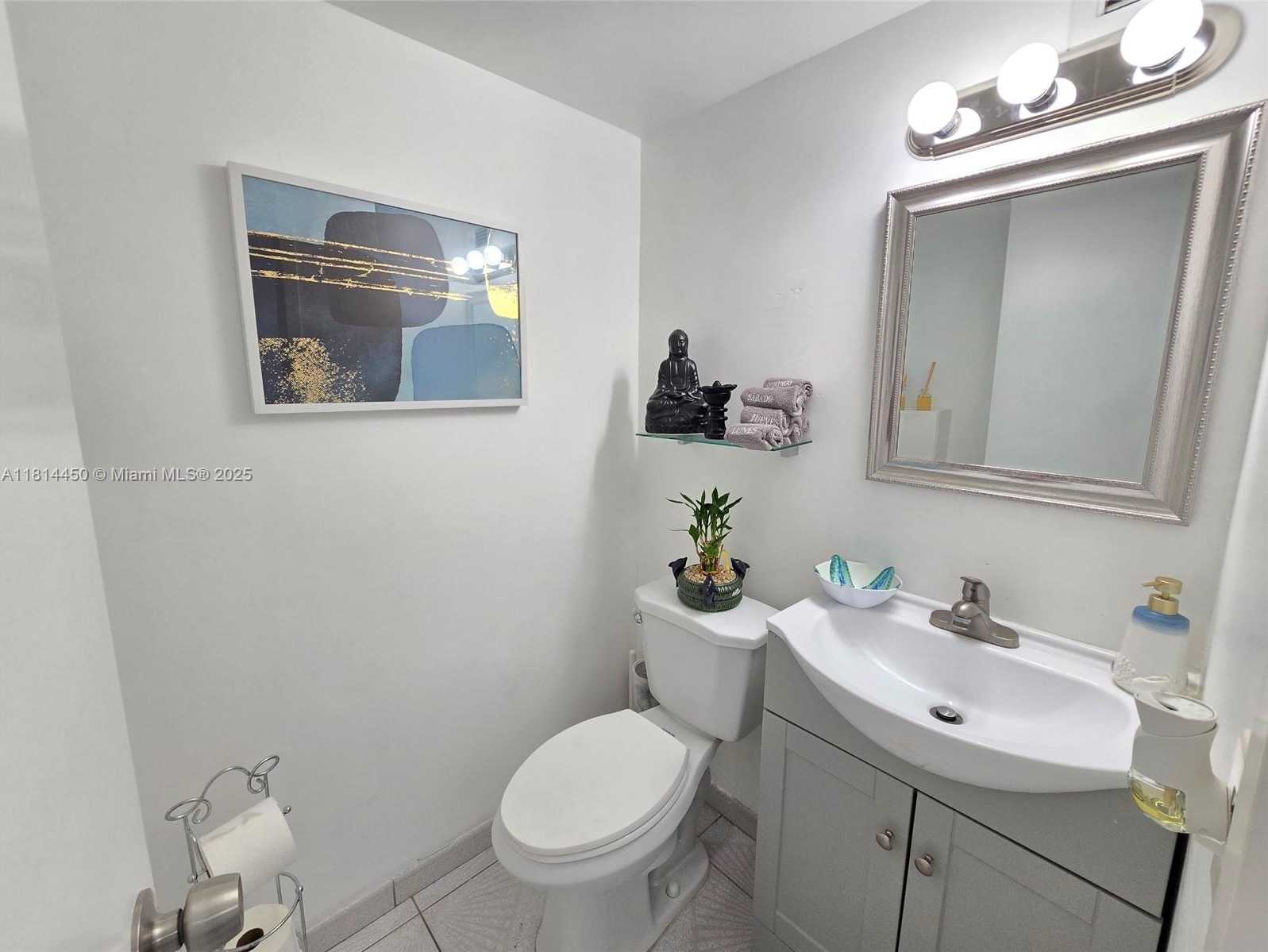 Small Image of 6969 COLLINS AVE #904, Miami Beach Number 5