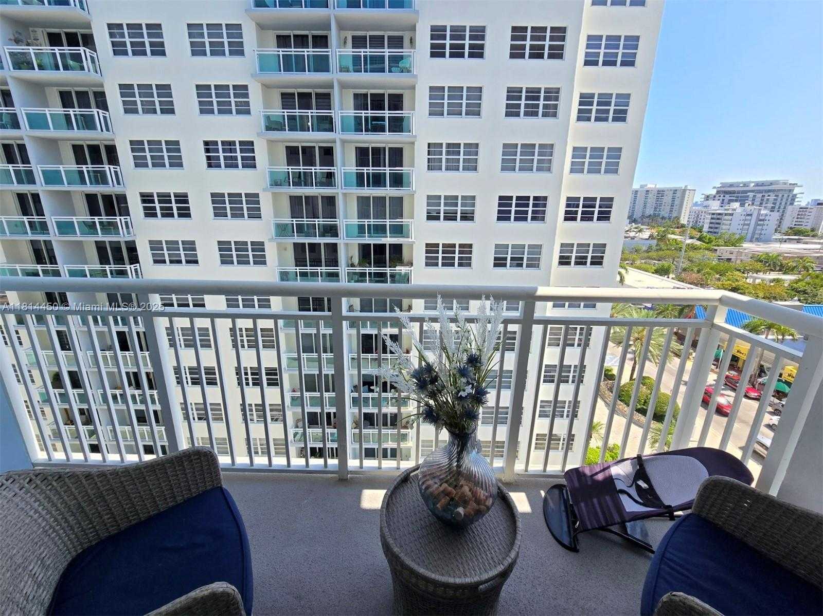Small Image of 6969 COLLINS AVE #904, Miami Beach Number 8