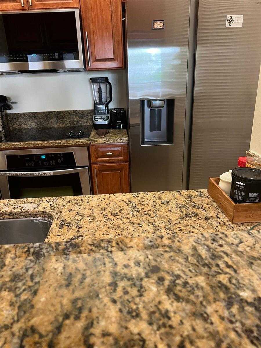 Small Image of 1805 PONCE DE LEON BLVD #526, Coral Gables Number 15