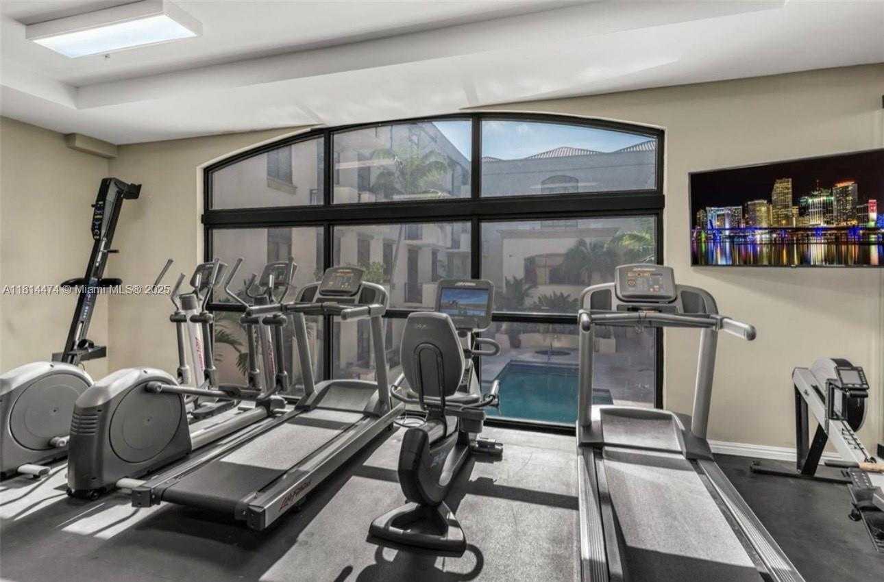 Small Image of 1805 PONCE DE LEON BLVD #526, Coral Gables Number 30