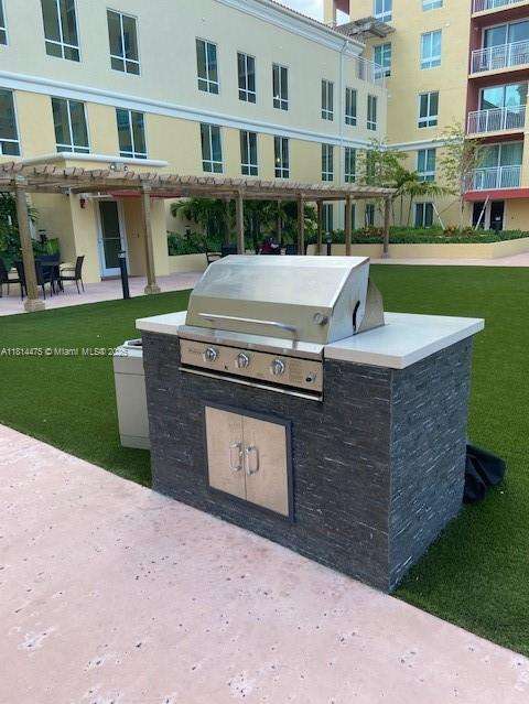 Small Image of 7355 SOUTH WEST 89TH ST #607N, Miami Number 21