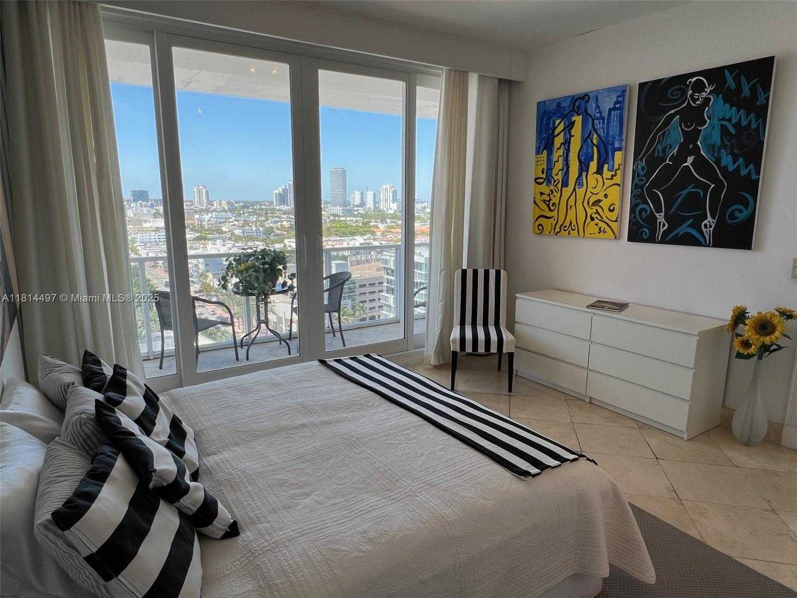 Small Image of 100 LINCOLN RD #PH12, Miami Beach Number 13