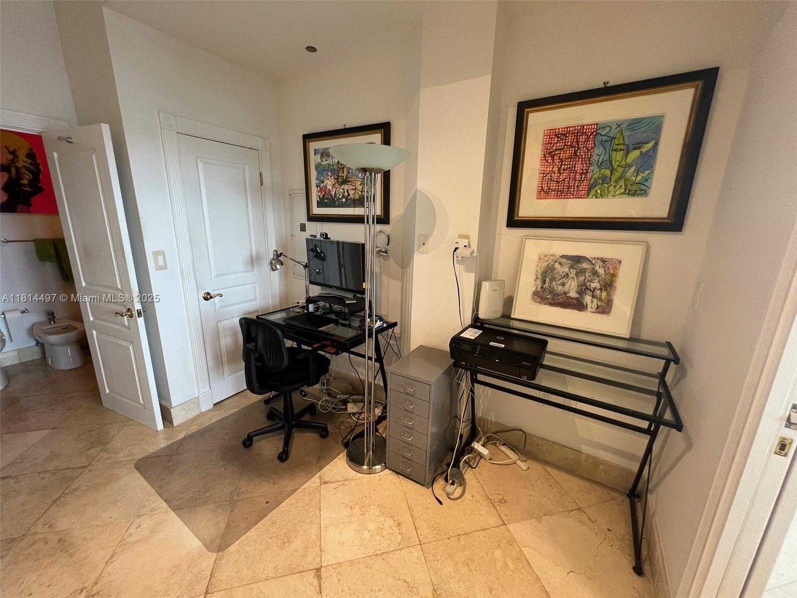Small Image of 100 LINCOLN RD #PH12, Miami Beach Number 24