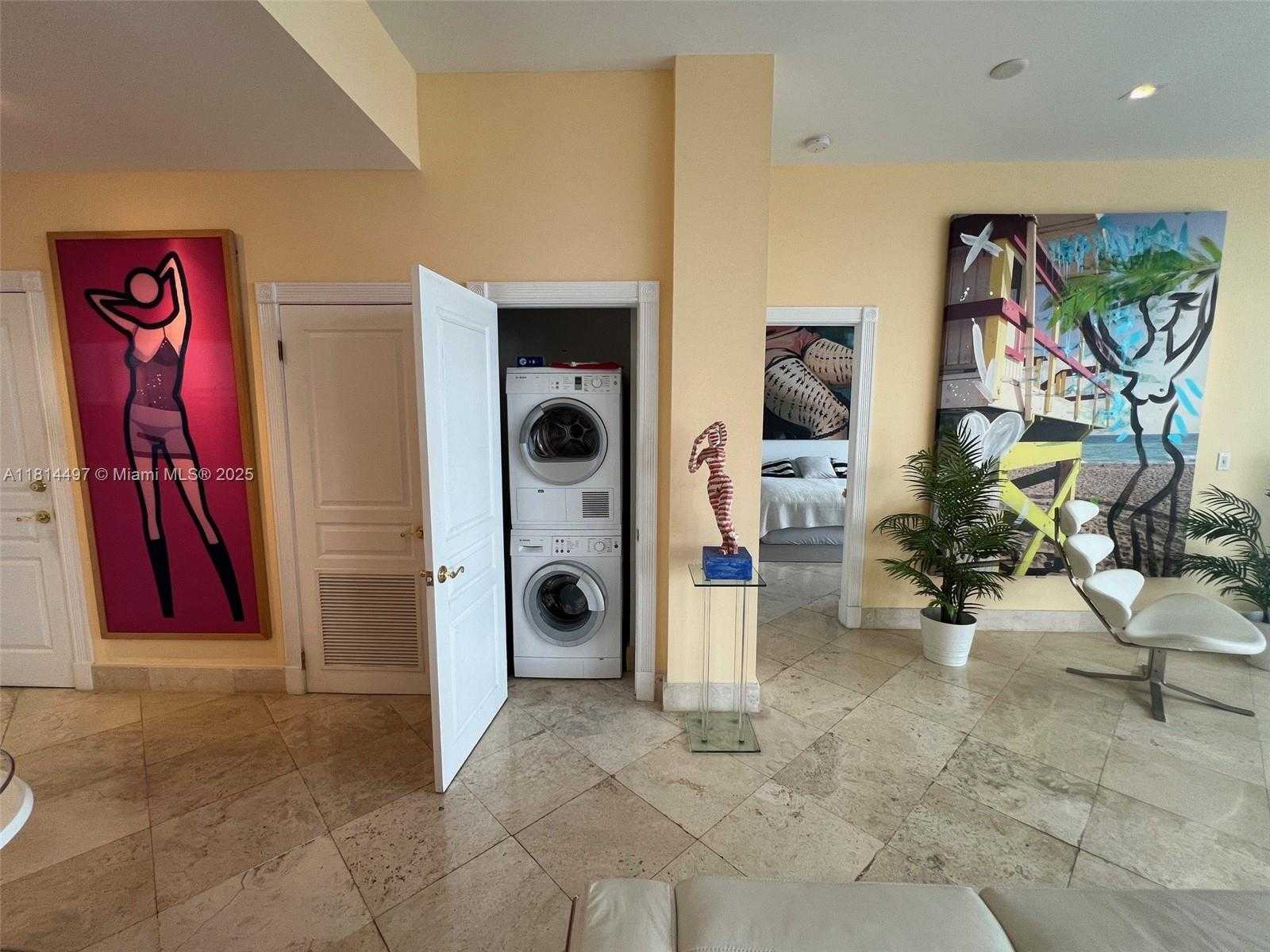 Small Image of 100 LINCOLN RD #PH12, Miami Beach Number 28