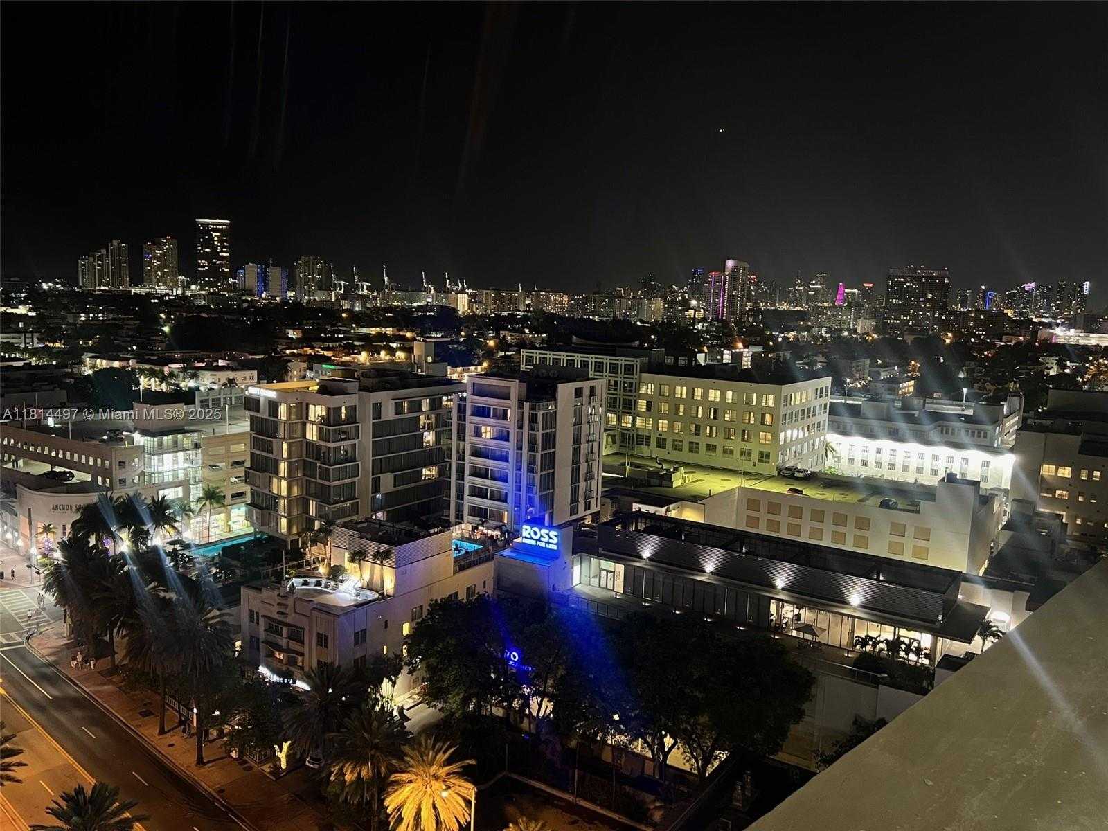 Small Image of 100 LINCOLN RD #PH12, Miami Beach Number 35