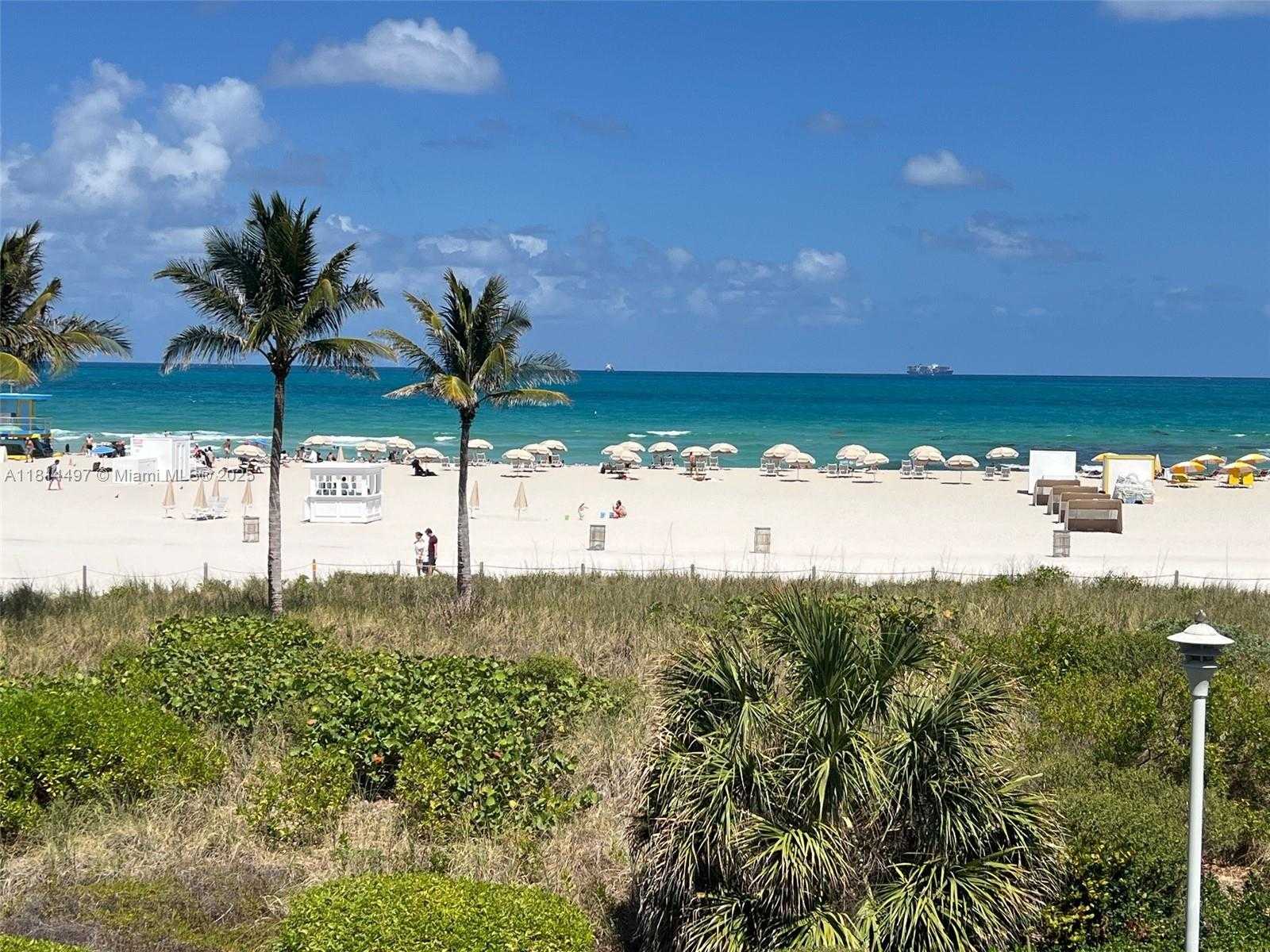 Small Image of 100 LINCOLN RD #PH12, Miami Beach Number 54