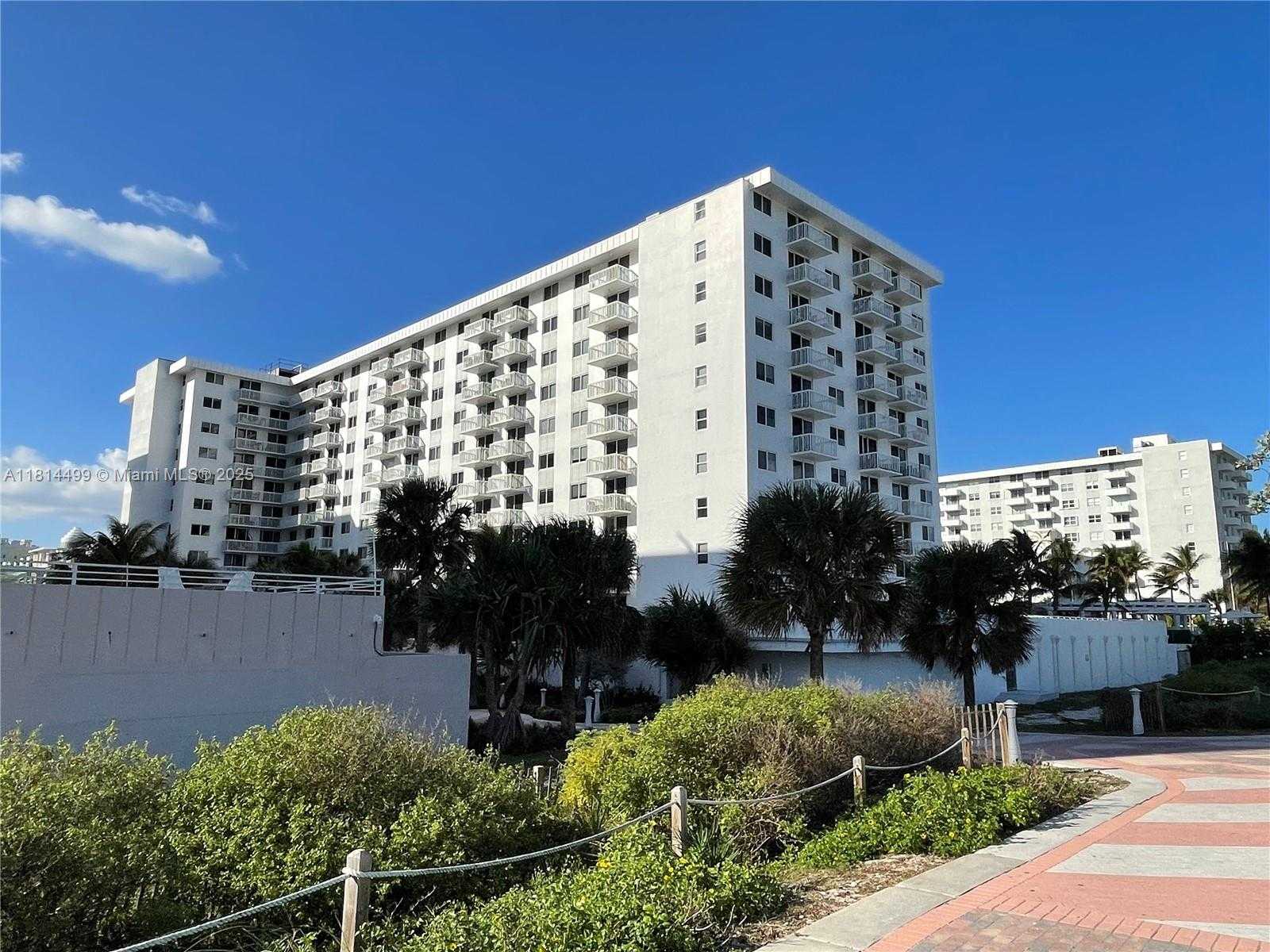 Small Image of 401 OCEAN DR #219, Miami Beach Number 6