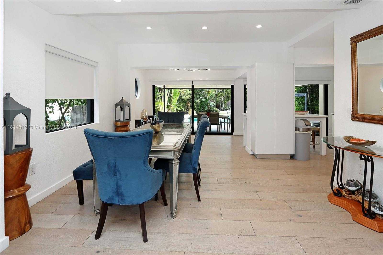 Small Image of 1109 NORTH EAST 89TH ST, Miami Number 15