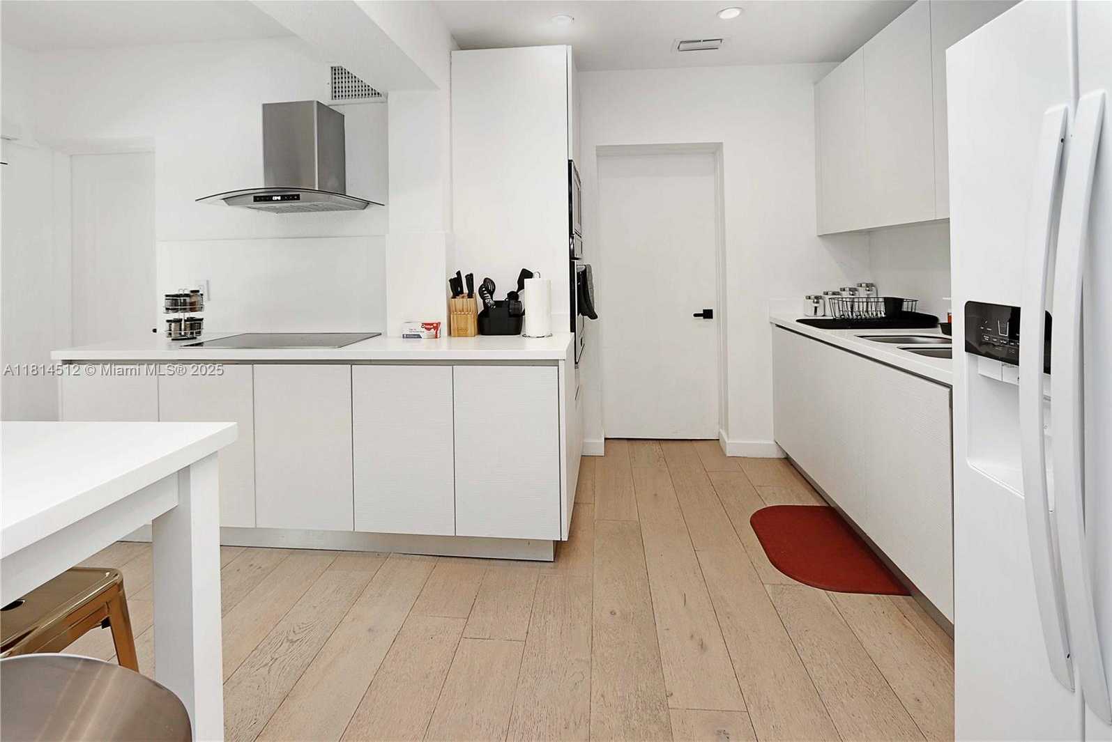 Small Image of 1109 NORTH EAST 89TH ST, Miami Number 20