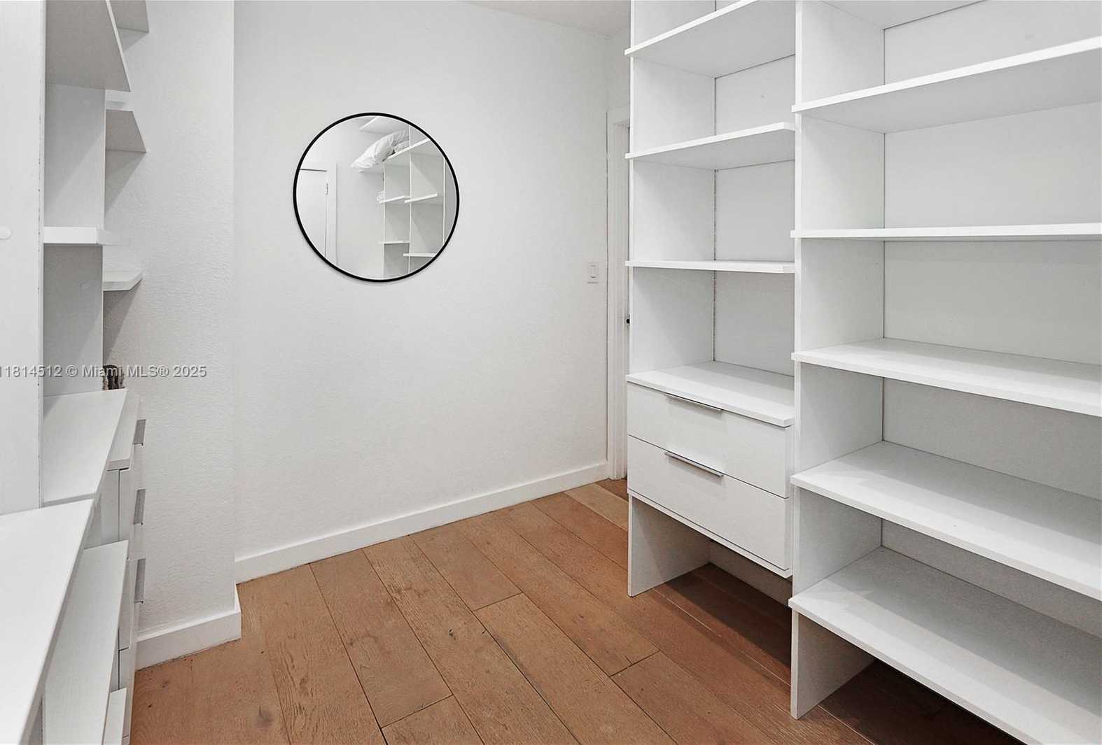 Small Image of 1109 NORTH EAST 89TH ST, Miami Number 30