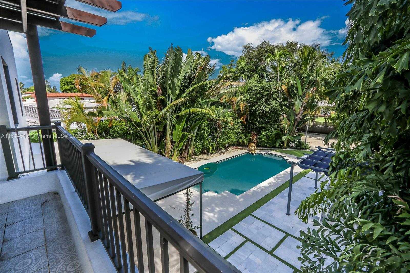 Small Image of 1109 NORTH EAST 89TH ST, Miami Number 33