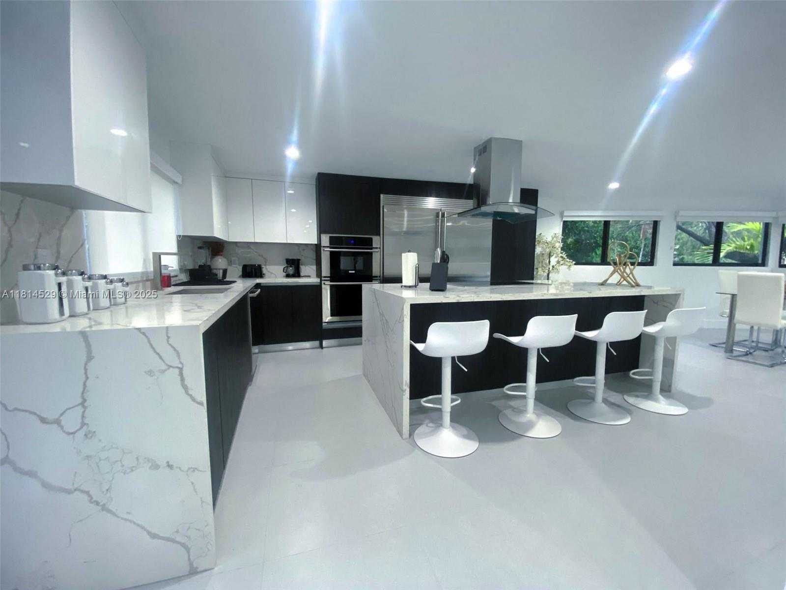 Small Image of 6025 SOUTH WEST 72ND AVE #-, Miami Number 13
