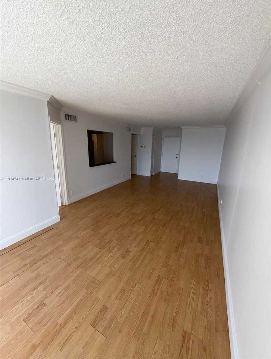 Small Image of 701 THREE ISLANDS BLVD #511, Hallandale Beach Number 20
