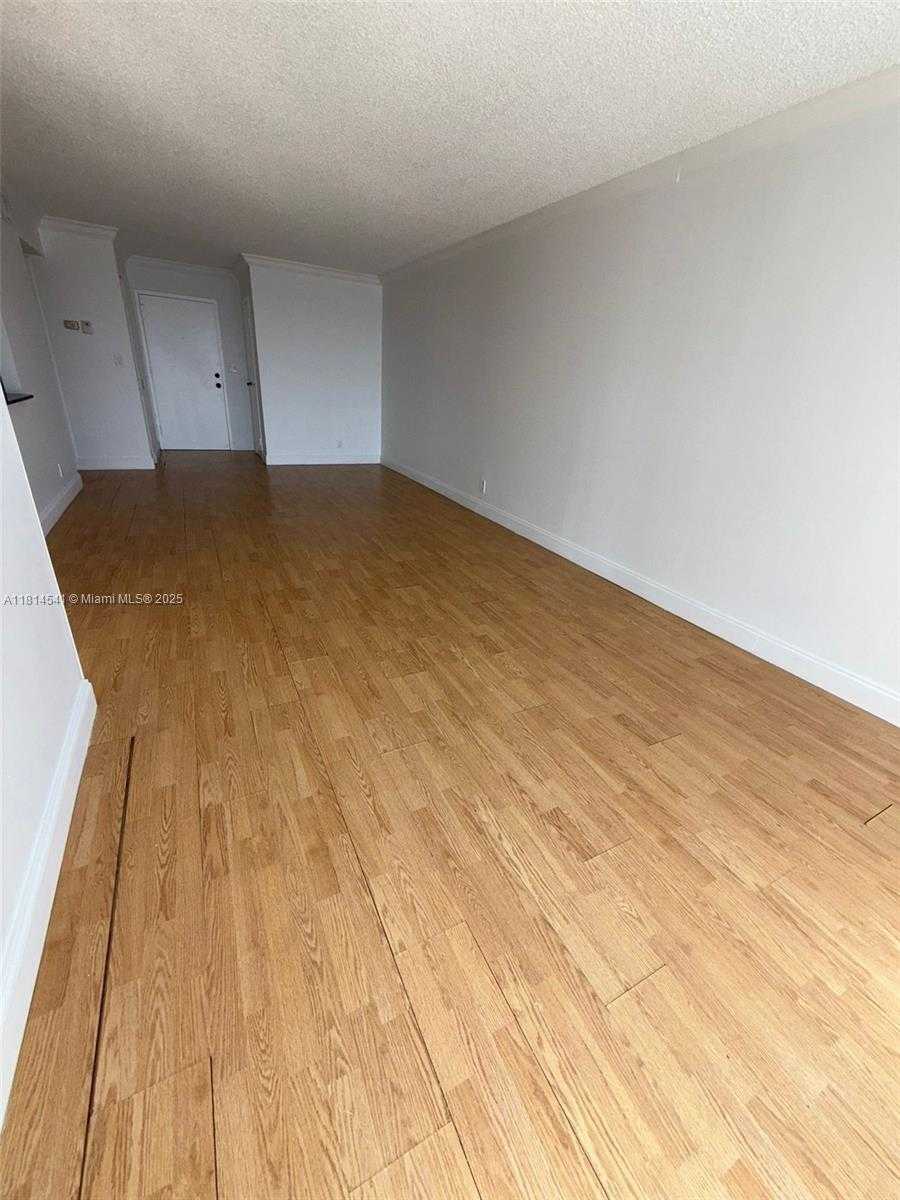 Small Image of 701 THREE ISLANDS BLVD #511, Hallandale Beach Number 6