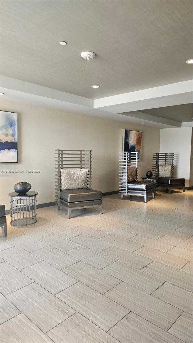 Small Image of 5300 NORTH WEST PASEO BLVD #1106, Doral Number 5