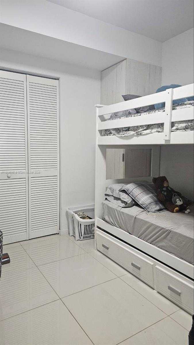 Small Image of 5300 NORTH WEST PASEO BLVD #1106, Doral Number 9