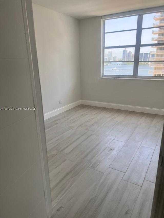 Small Image of 250 174TH ST #1211, Sunny Isles Beach Number 28