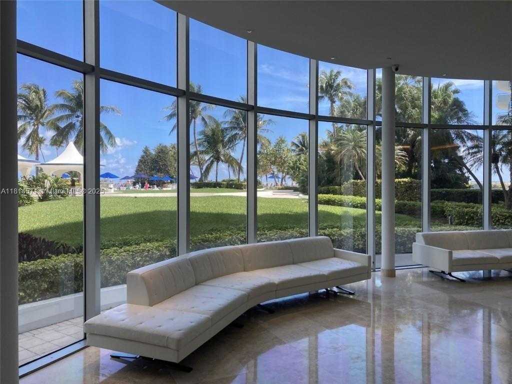 Small Image of 5161 COLLINS AVE #301, Miami Beach Number 15
