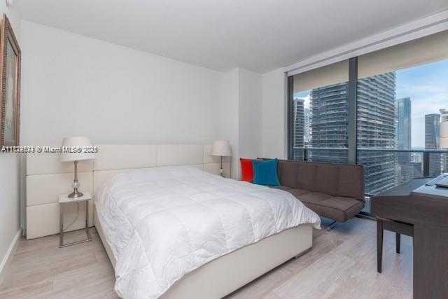 Small Image of 45 SOUTH WEST 9TH ST #3305, Miami Number 17