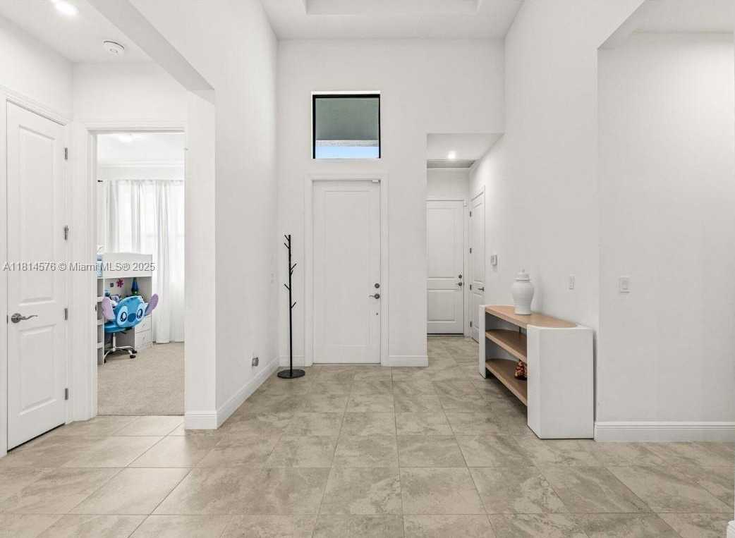 Imagen de Pequeño Objeto