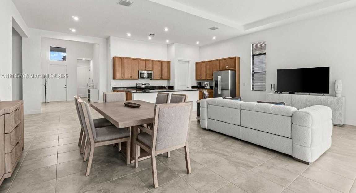 Imagen de Pequeño Objeto