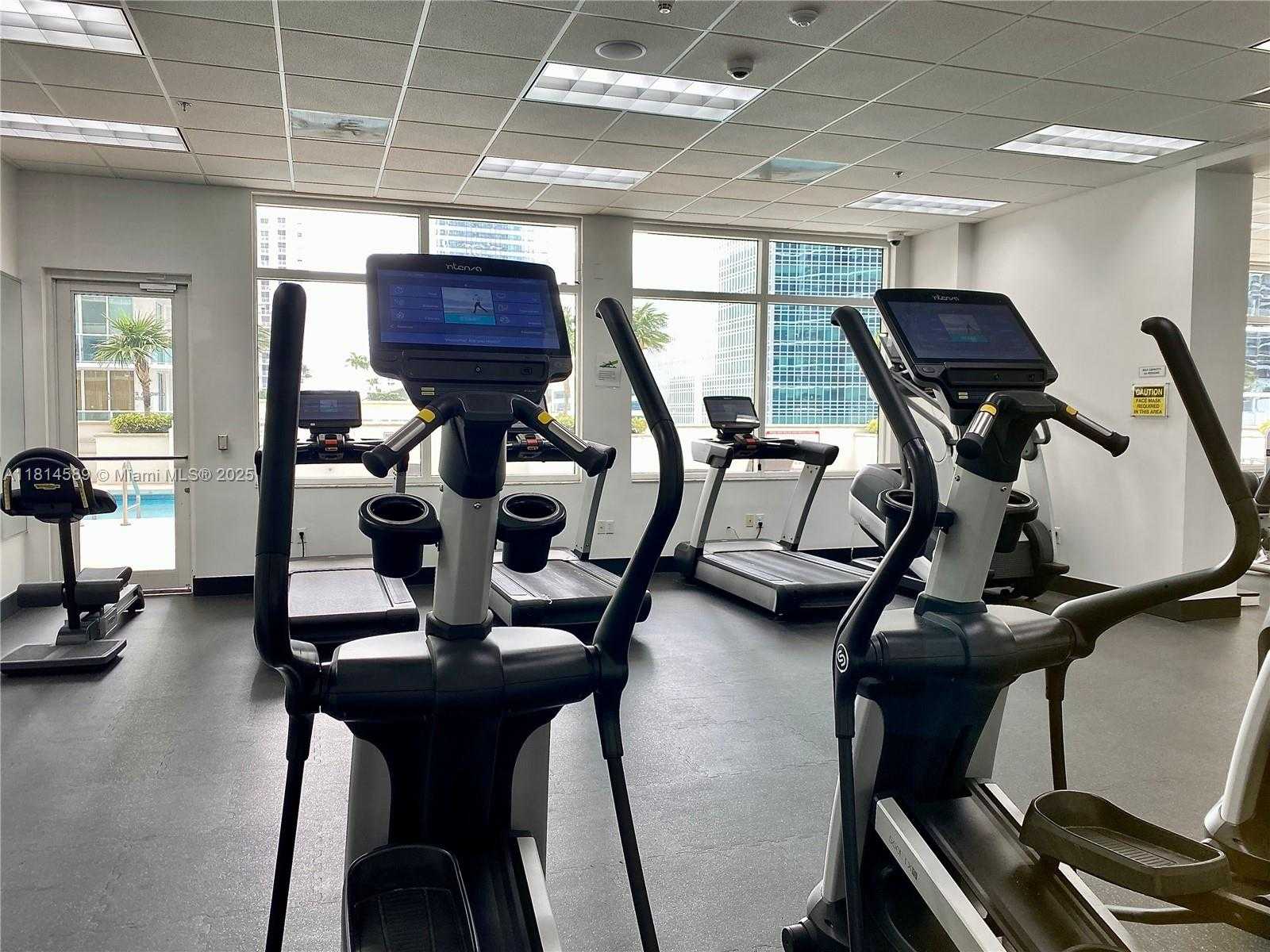 Small Image of 1200 BRICKELL BAY DR #1617, Miami Number 22