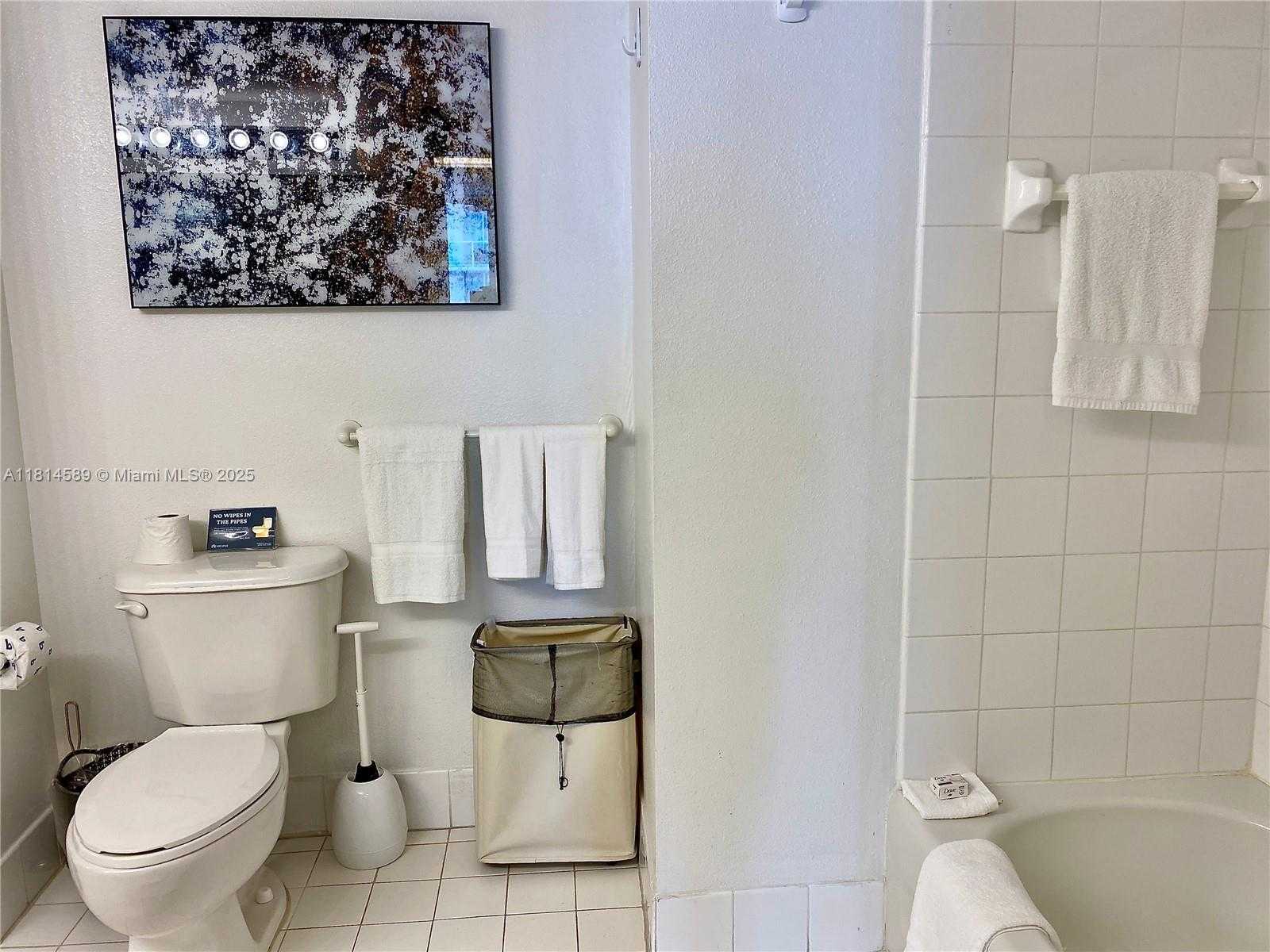 Small Image of 1200 BRICKELL BAY DR #1617, Miami Number 23