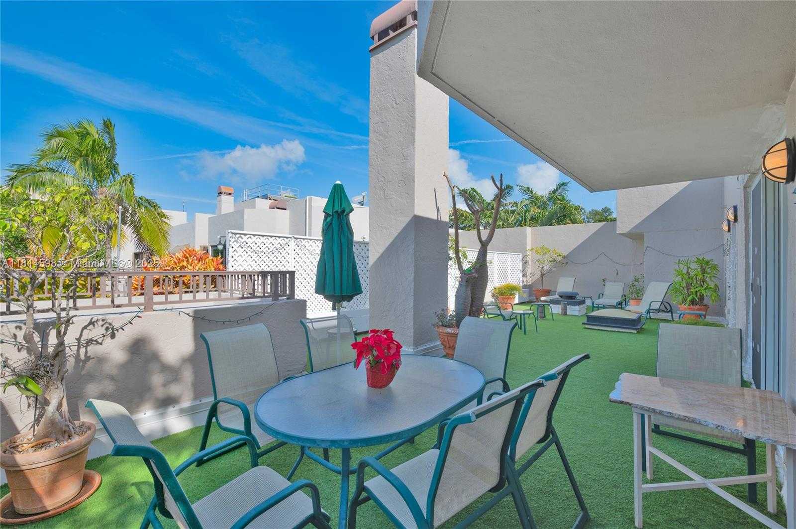 Small Image of 101 CRANDON BLVD #480, Key Biscayne Number 11