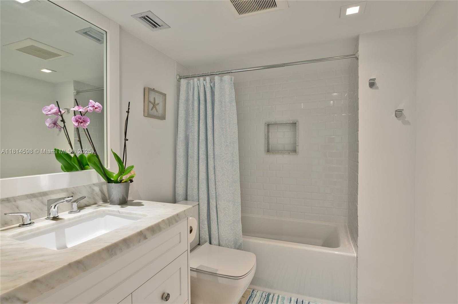 Small Image of 101 CRANDON BLVD #480, Key Biscayne Number 21