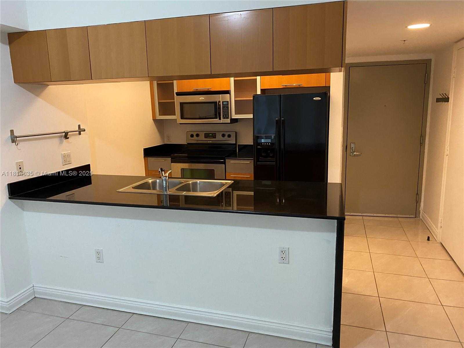 Small Image of 1750 NORTH BAYSHORE DR #2609, Miami Number 12