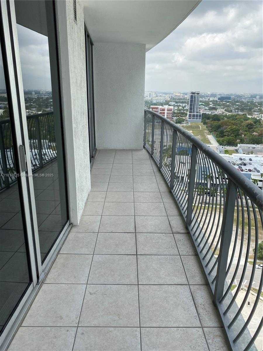 Small Image of 1750 NORTH BAYSHORE DR #2609, Miami Number 7