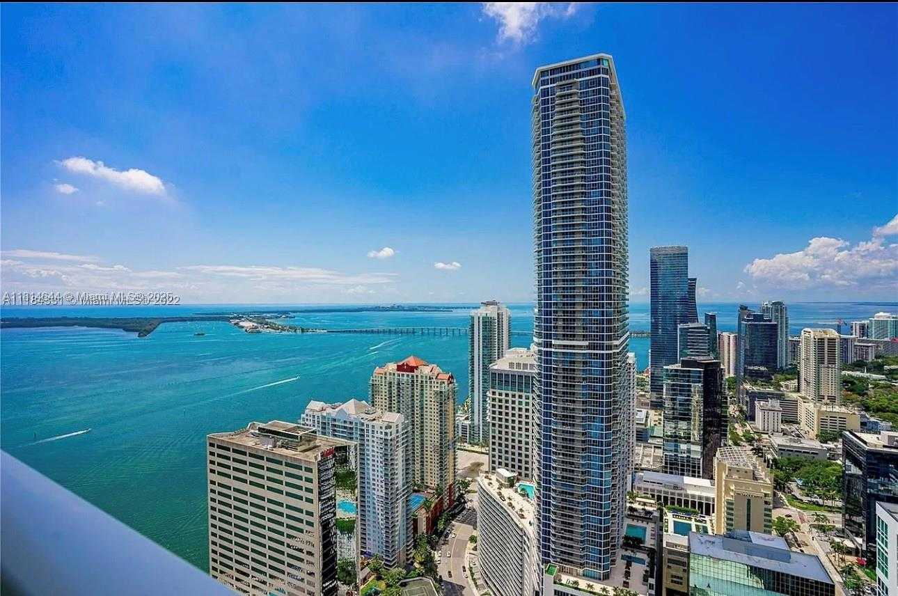 Small Image of 950 Brickell Bay Dr, Miami, FL 33131, USA Number 11