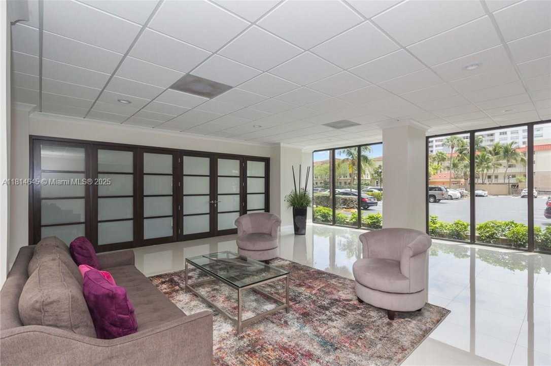 Small Image of 2017 SOUTH OCEAN DR #1107, Hallandale Beach Number 20