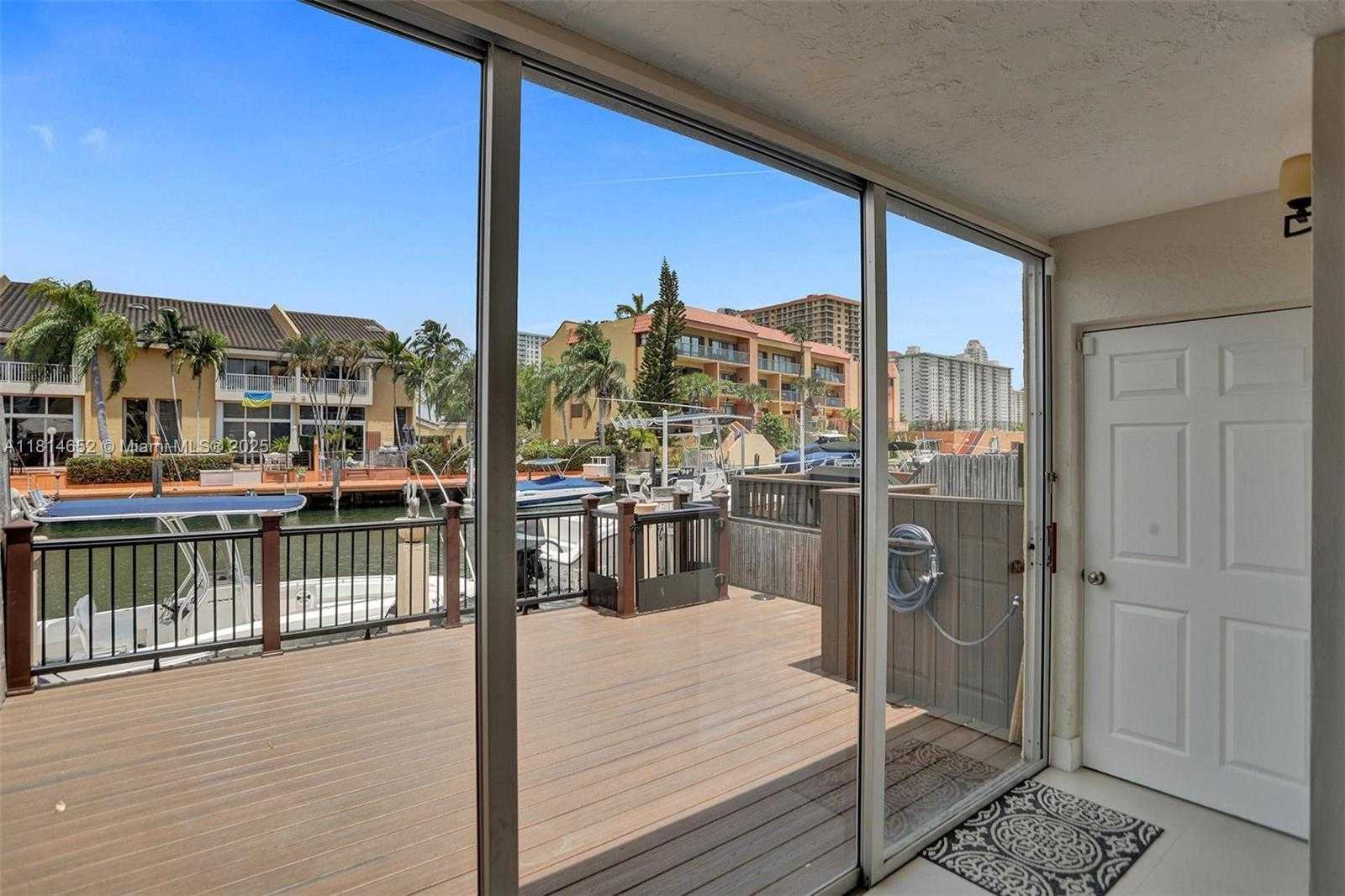 Small Image of 3945 #18, North Miami Beach Number 19